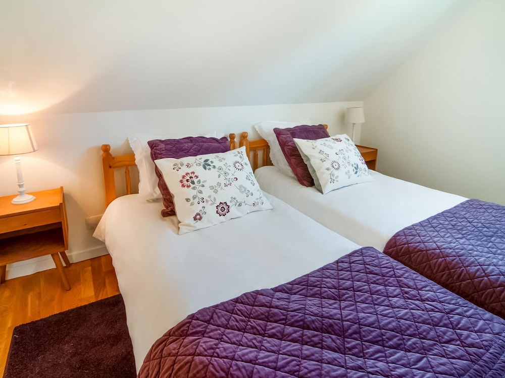Enticing Holiday Home in Treignes near Forest view 5