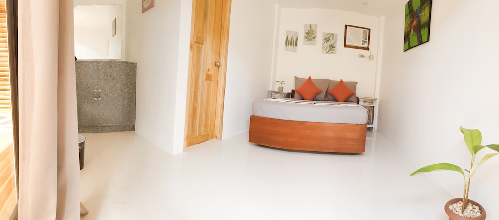 Hutch Lodge view 2