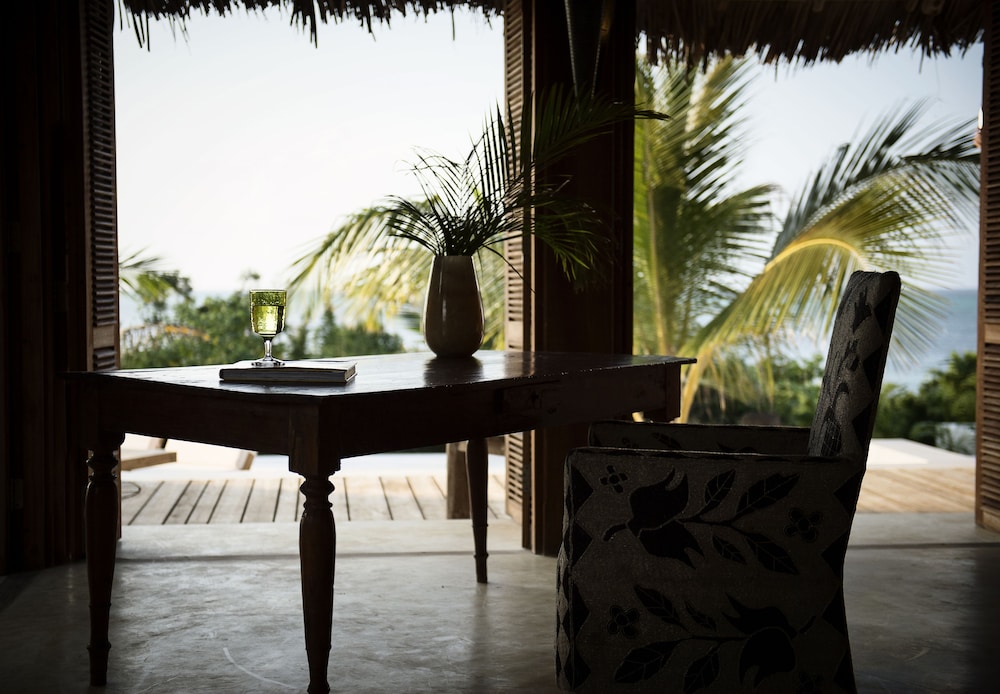 Qambani Luxury Resort