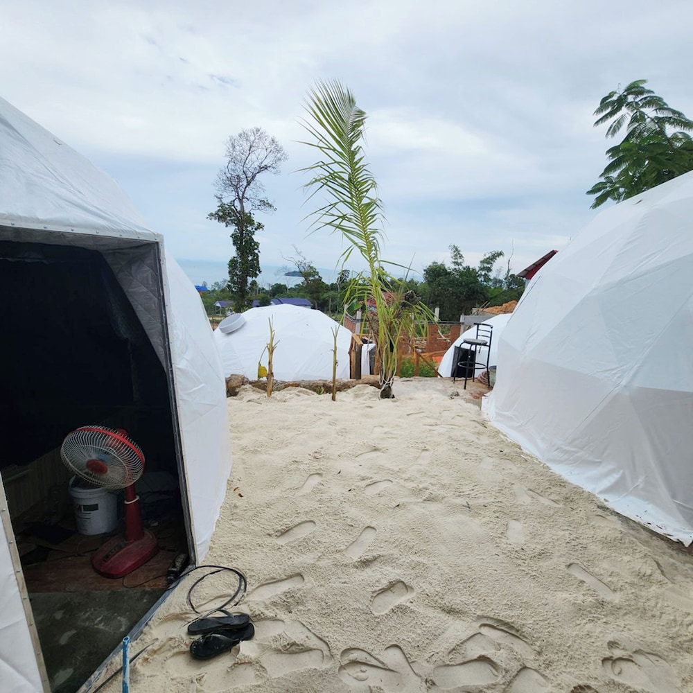 Sunrise Hill Koh Rong