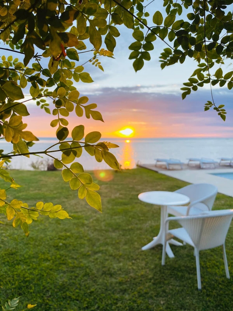 Le Ficus Grande Villa Bord de mer Avec Piscine
