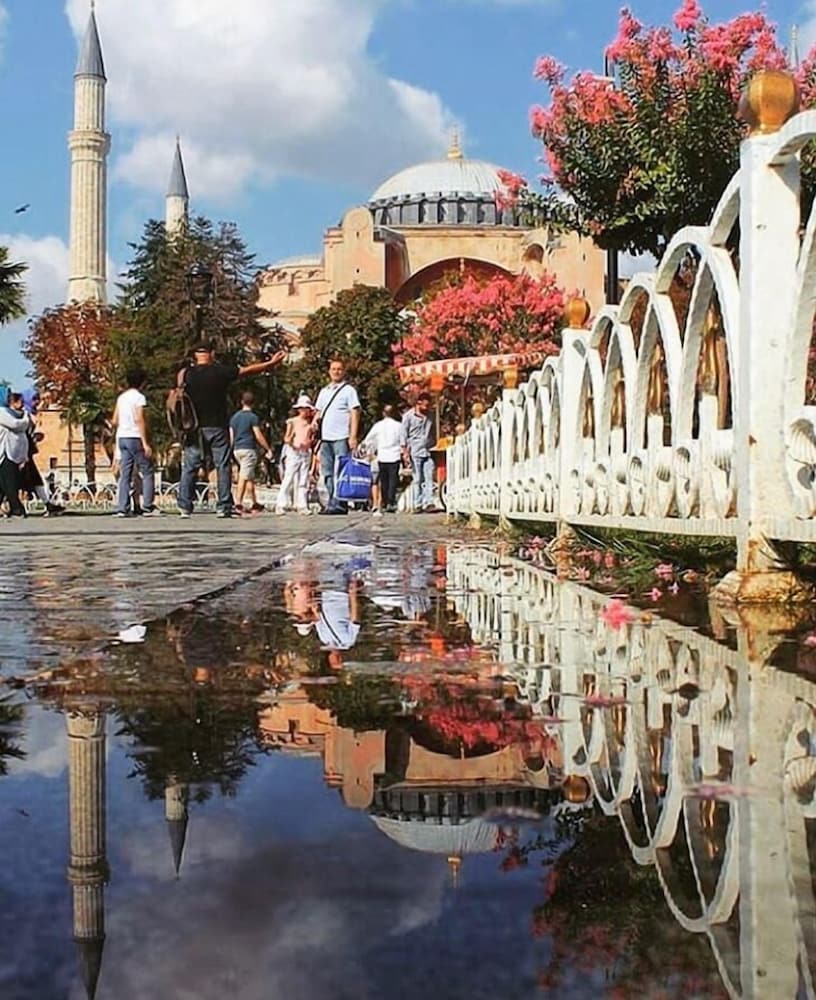 New Taksim Otel - Image 9