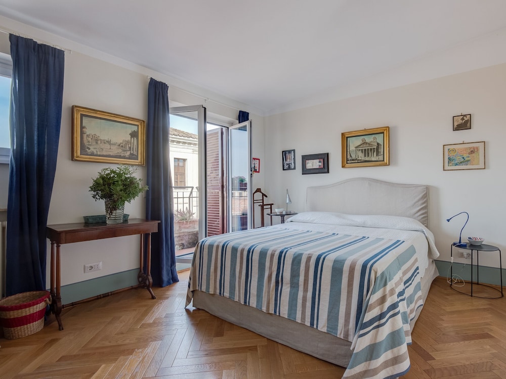 Palazzo Lovatelli Luxury Penthouse