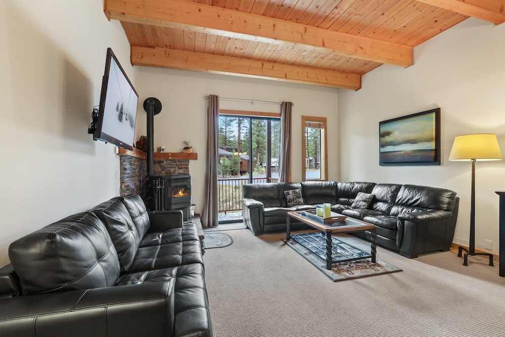 Comfort In The Sierras - Edelweiss 2br - Kirkwood 3 Bedroom Condo