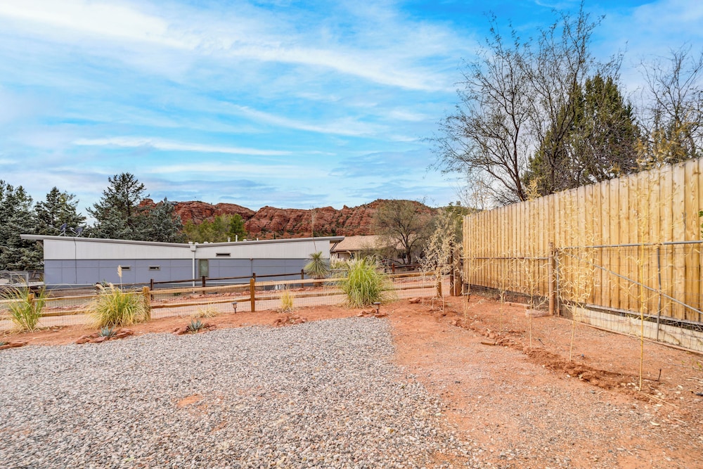 < 2 Mi to Red Rock State Park: Cozy Sedona Cottage