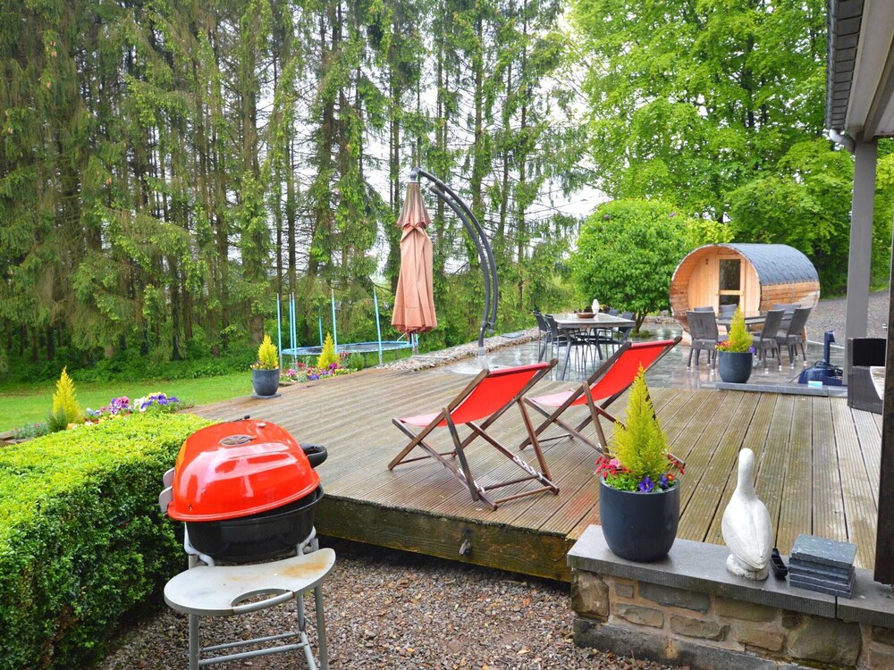 Cozy Holiday Home in Polleur With Sauna