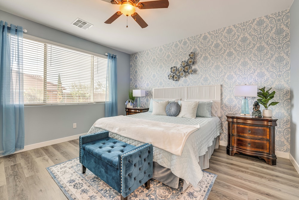 Covered Patio: Family-friendly Home in Casa Grande