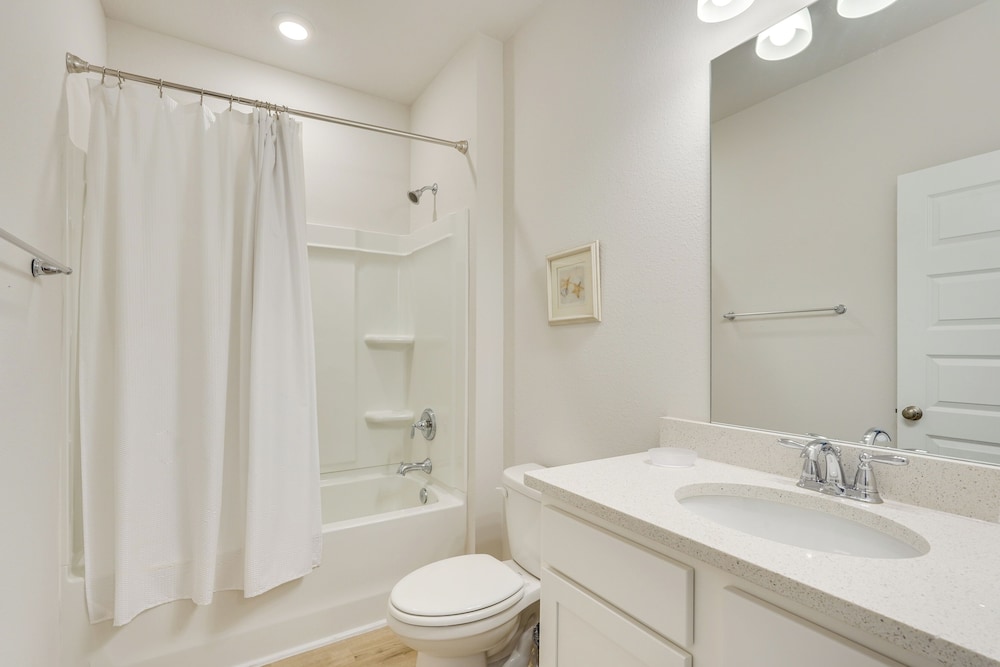 Port St Joe Home w/ Beach & Boardwalk Access!