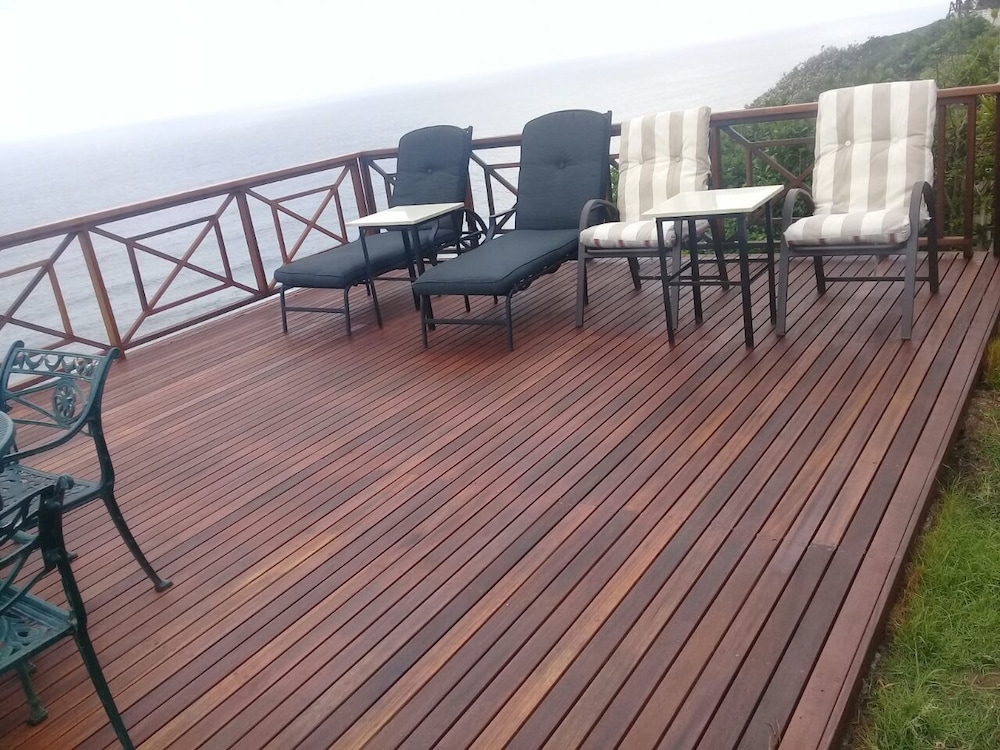 Bluff Tradewinds