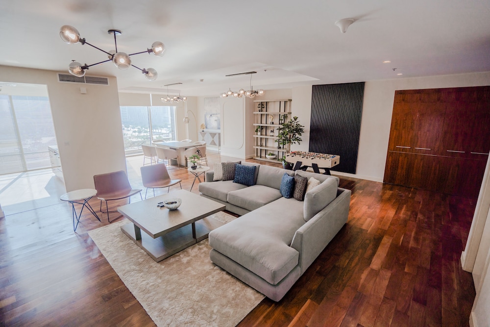 Nasma Luxury Stays - Limestone House