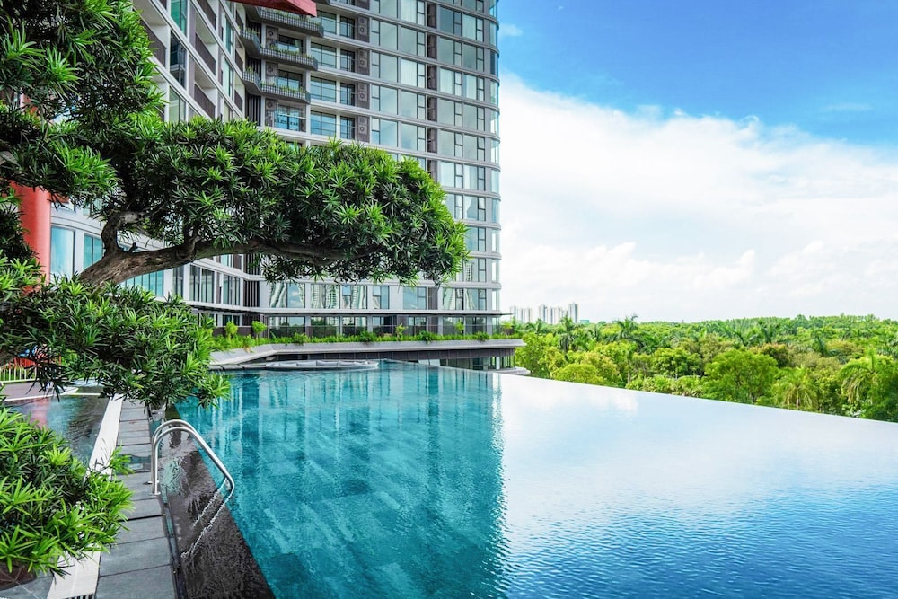 Onsen Landmark Luxury Apartments
