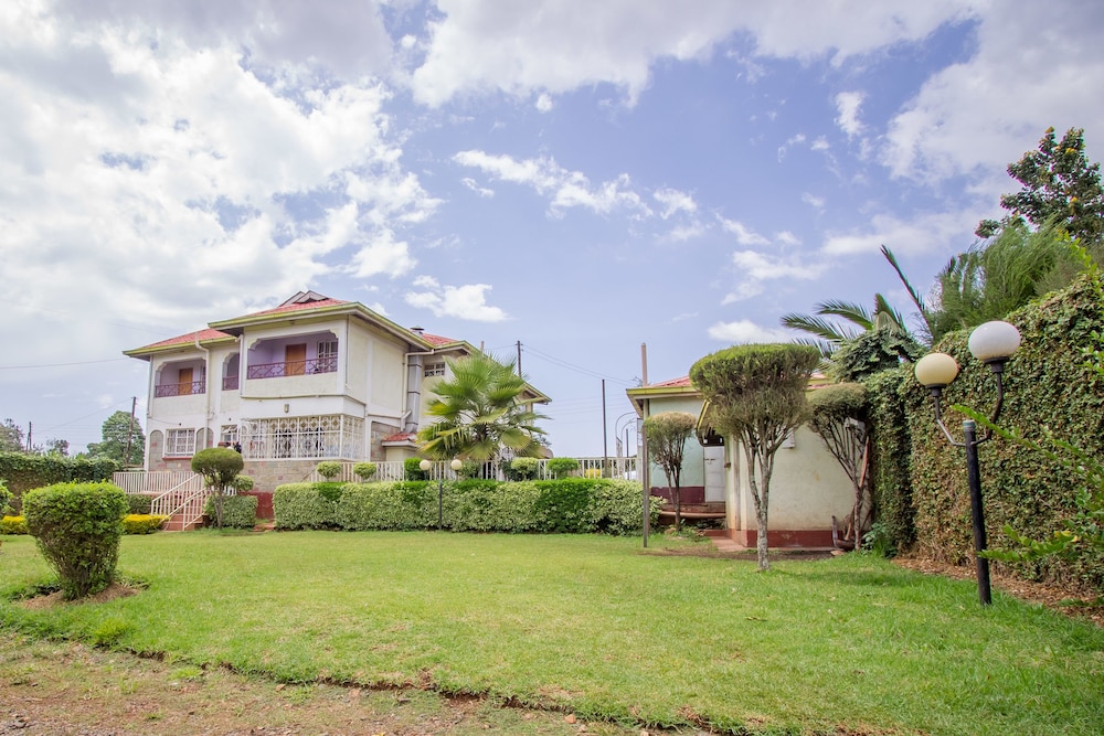 Ivys Inn Guest House