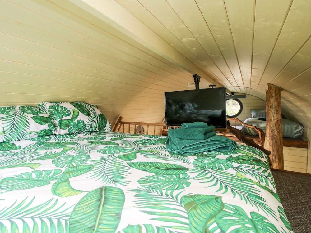 Callow Pod