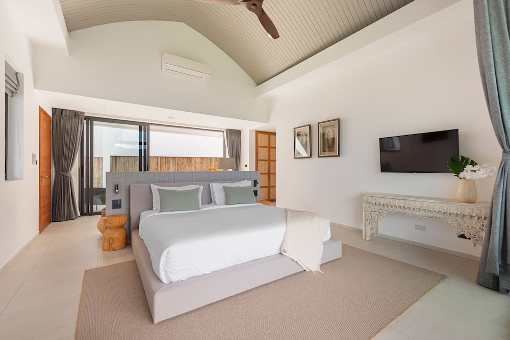 Nakara Queen 4 Bedroom Pool Villa- KBR10 view 3