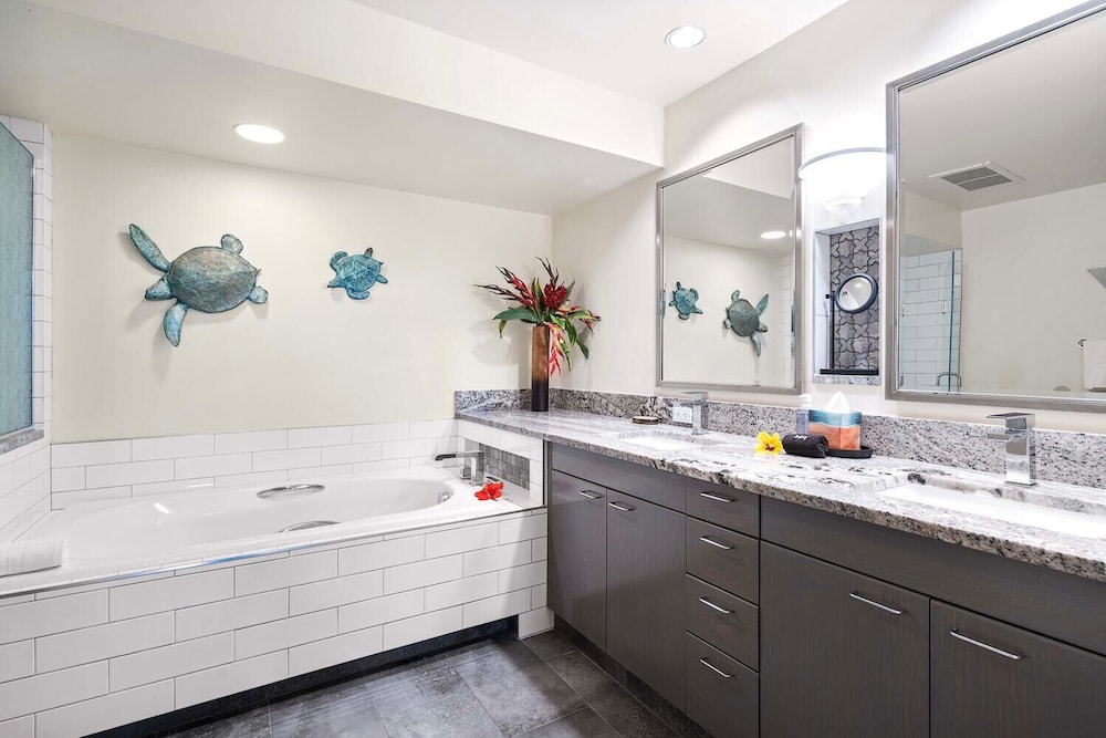 Concierge Included - Ground Floor - No Stairs & Lanai - Vrkcv