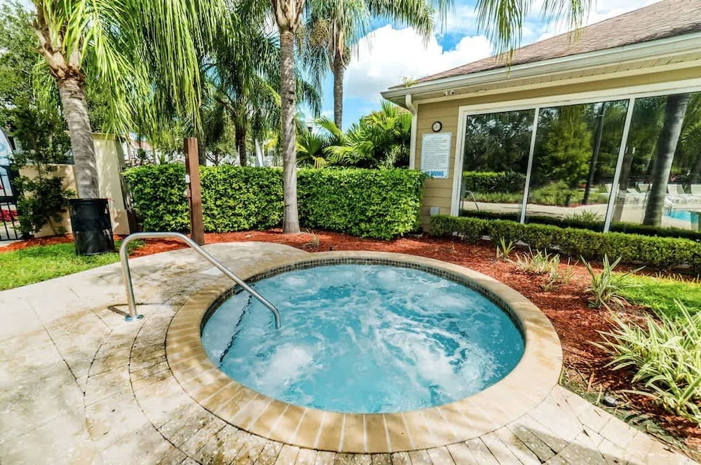 4Bd Minions Themed Home Near Disney Sleeps 10