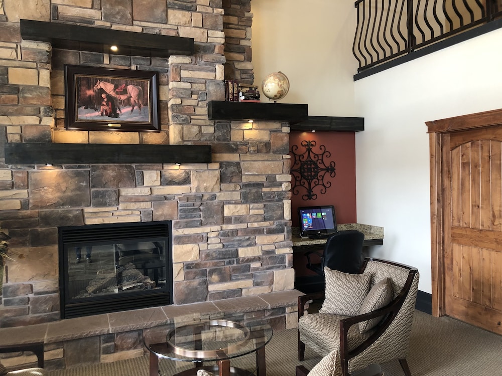 CB&M Executive Suites