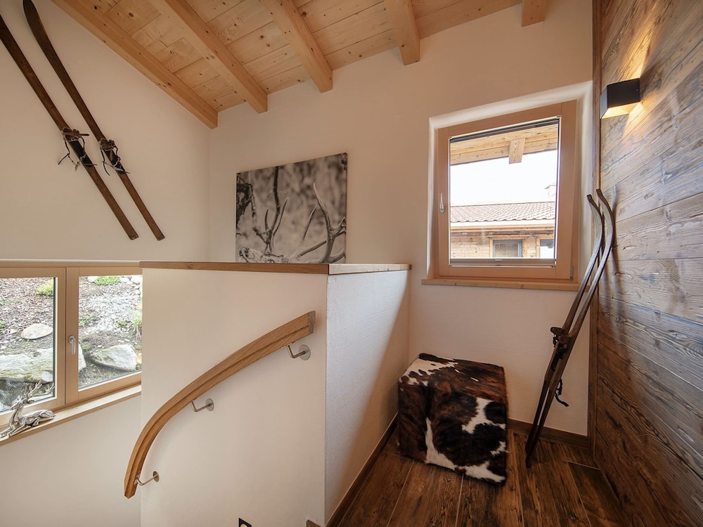 Inviting Chalet in Neukirchen near Wildkogel Ski Arena