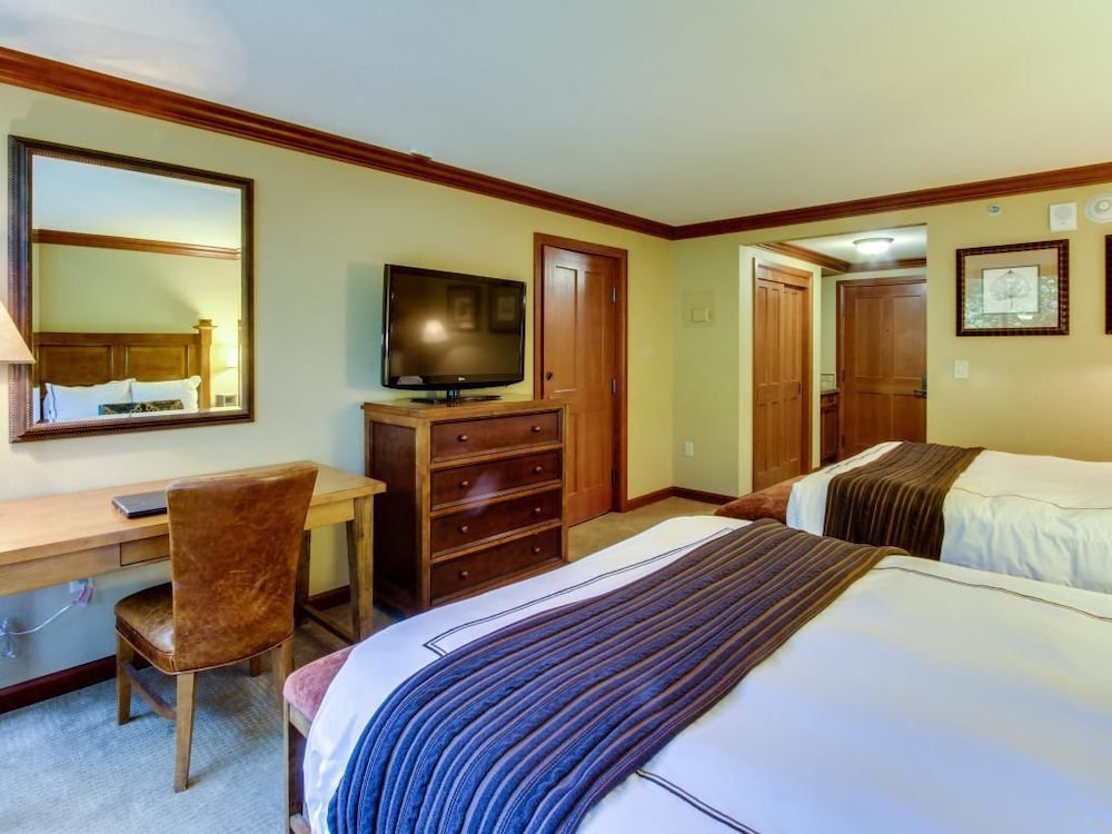Lake Tahoe Vacations - Resort at Squaw Creek 345 and 347 - Property Image 21
