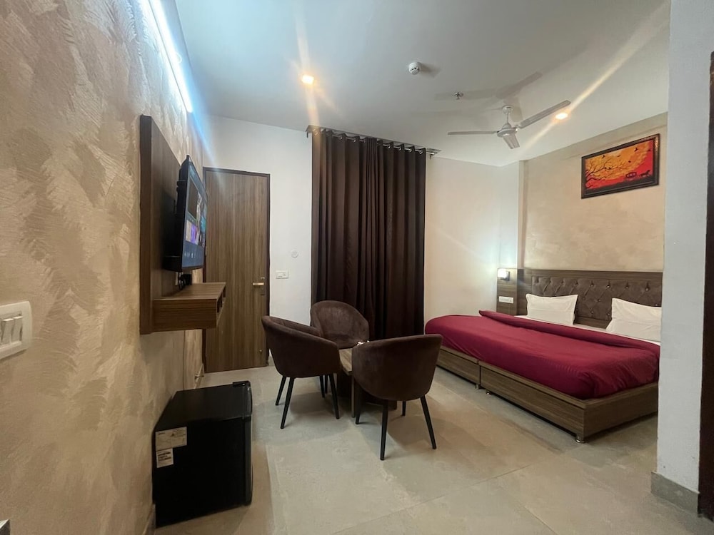 Pacific Inn Paonta Sahib