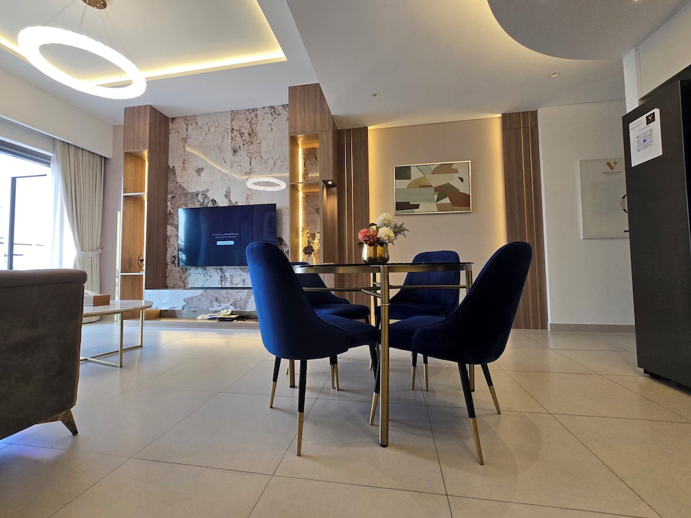 Royale Highend Burj and Fountain View
