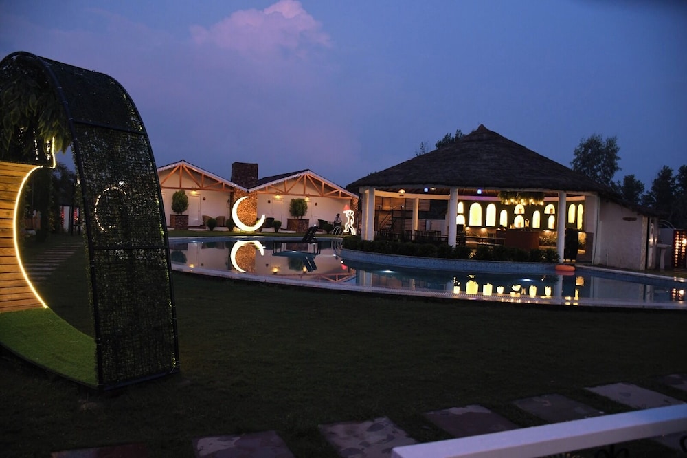 PRAKARAM RESORT AND CAFE
