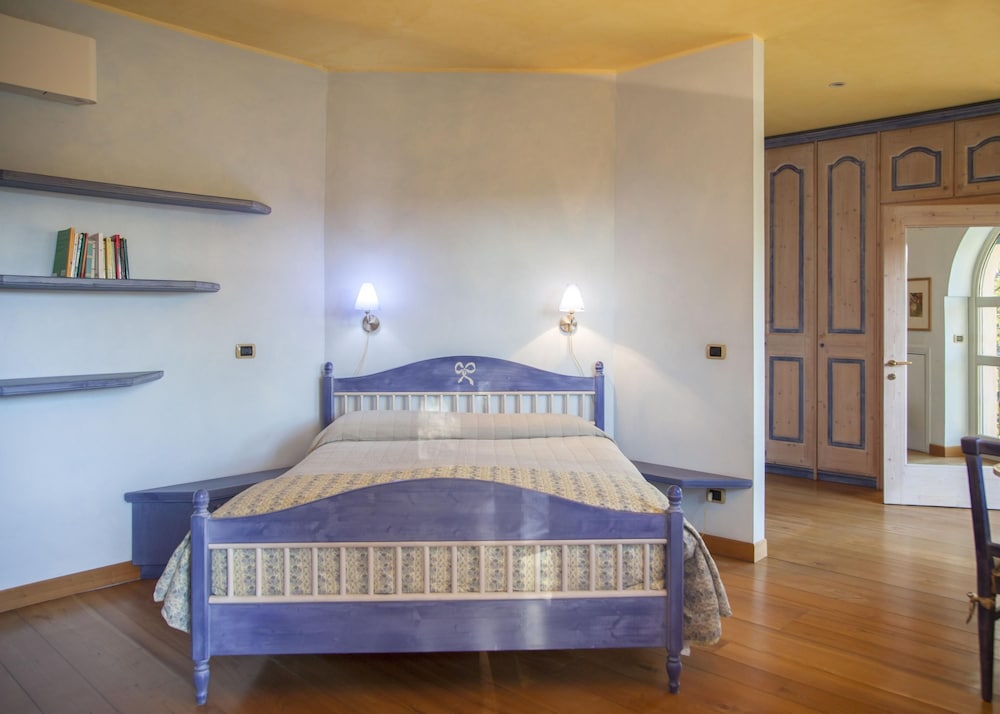 Villa Fogliacchi in Fogliacchi