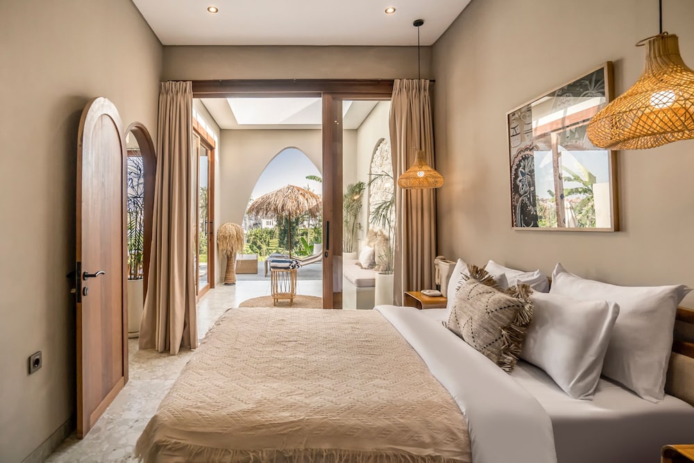 Villa Bayu by Alfred in Bali - Cozy 2BR Villa w Stunning Ricefield View