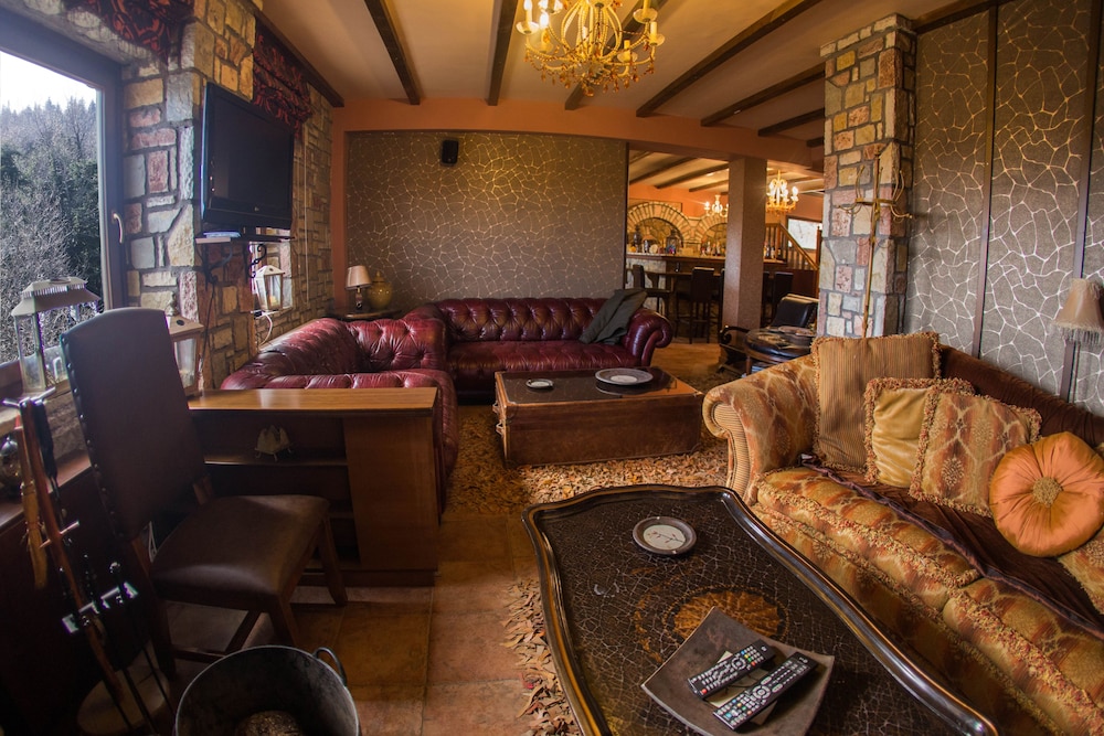 Silva Suites