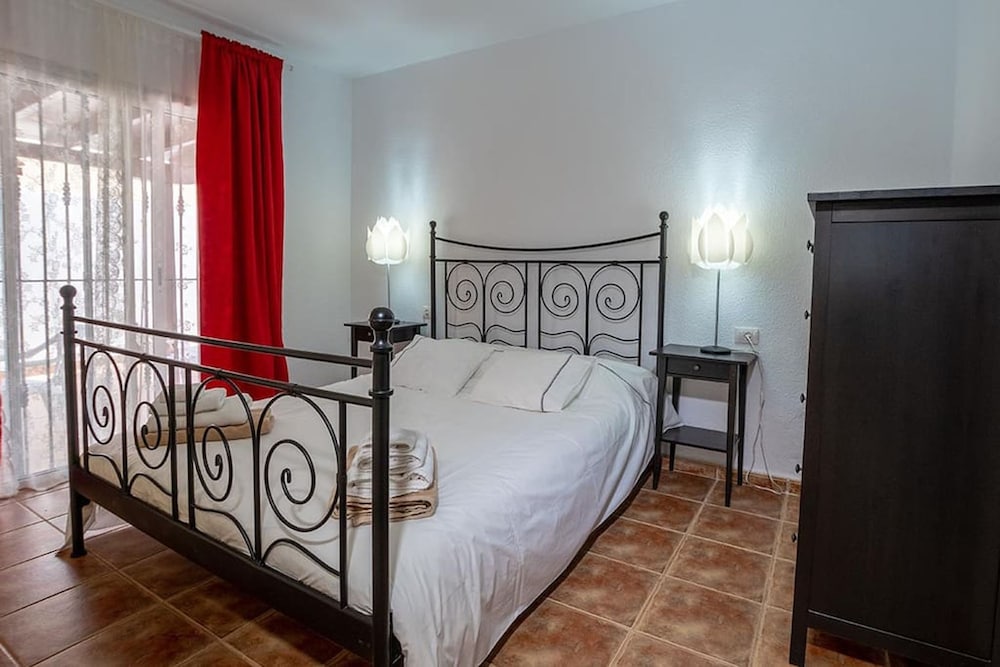 Villa Rosa in Callao Salvaje