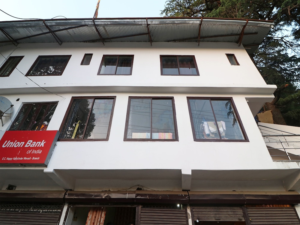 Dehradun Vacations - OYO 13673 Home Luxury 1RK Happy Valley - Property Image 2