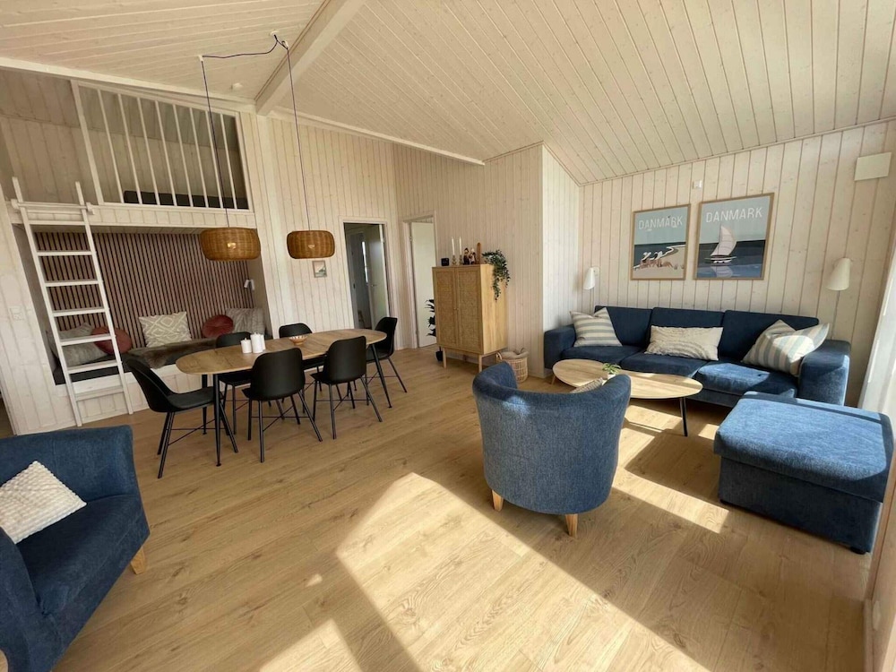 5 Star Holiday Home in Vaeggerlose