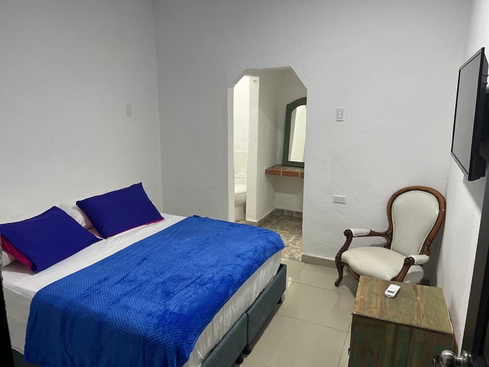 TR-A4D HABITACION DE HOSTAL CON WIFI