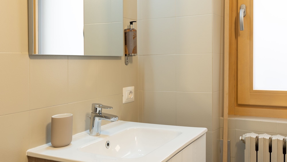 Milano 20 in Bormio With 1 Bedrooms and 1 Bathrooms