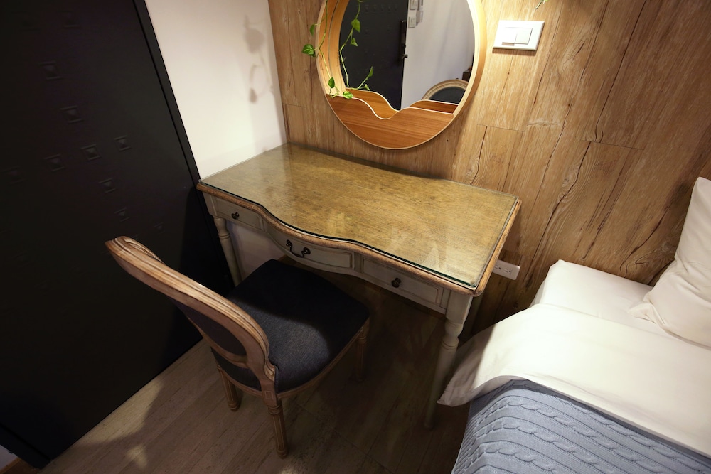 The Compass Inn