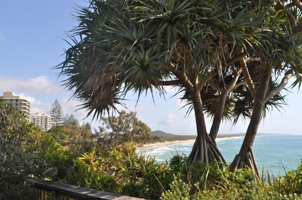 Villa Coolum