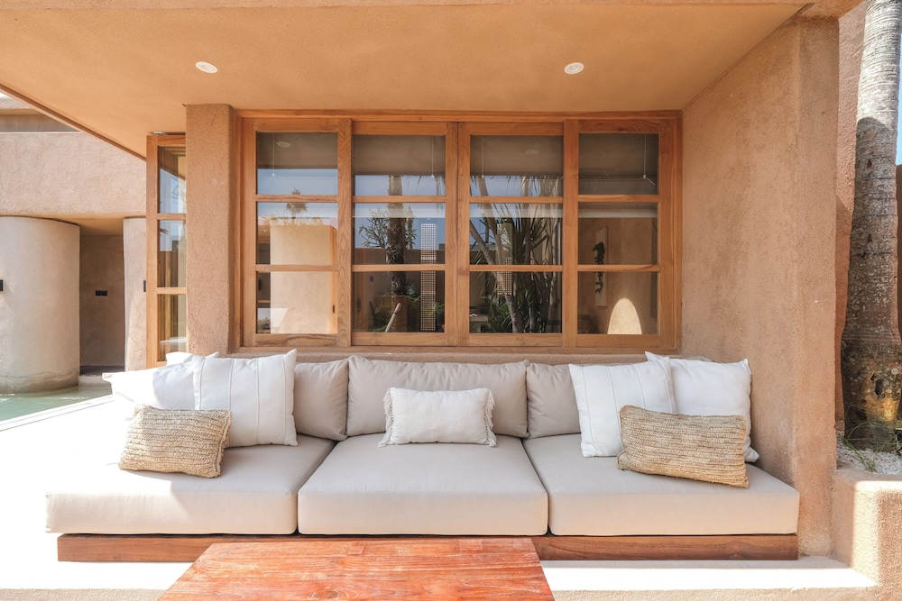 Villa Miyah at Bocoa Villas