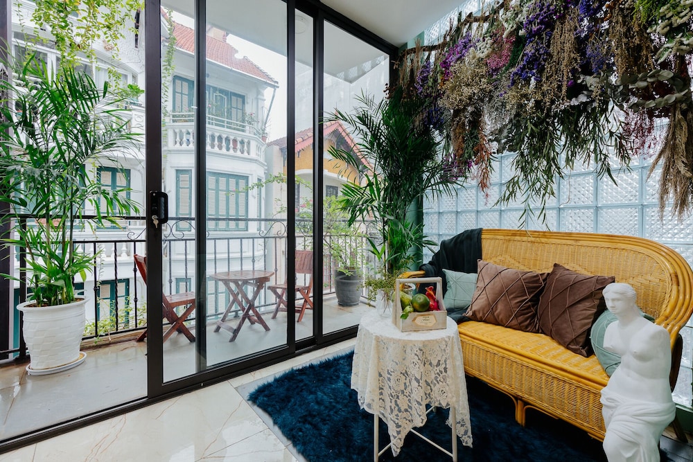 SAZIHOME Tay Ho Hanoi