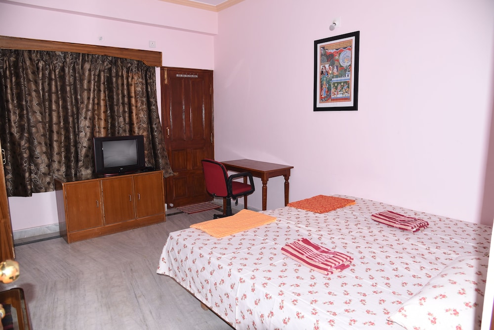 Anjani Mansion Guest House