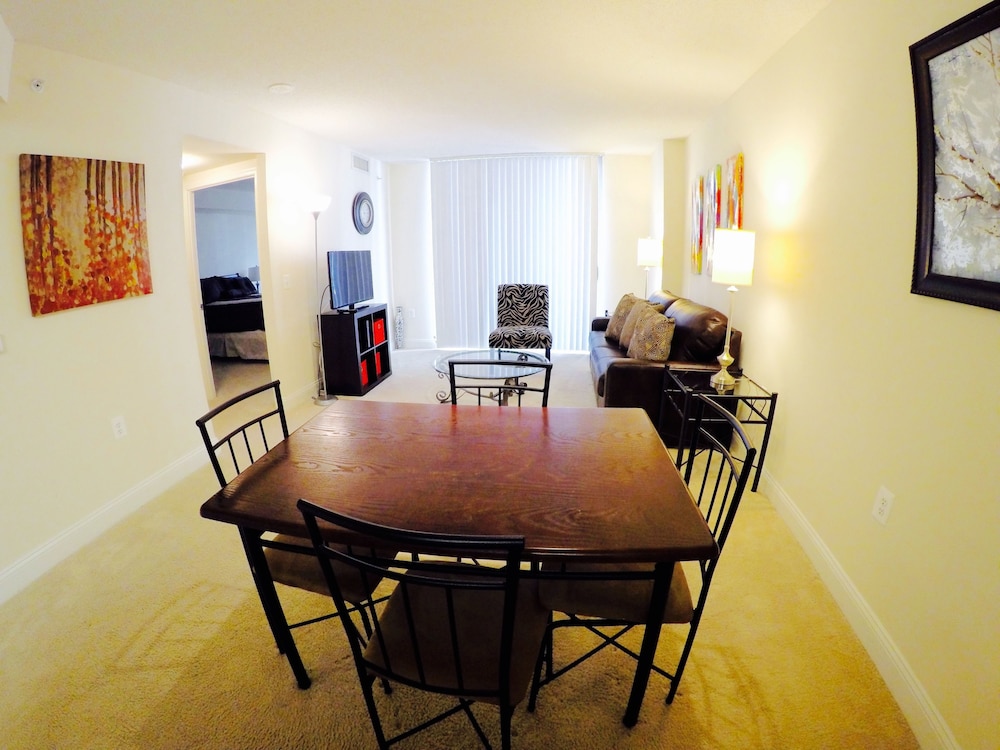Suite Home America - DC