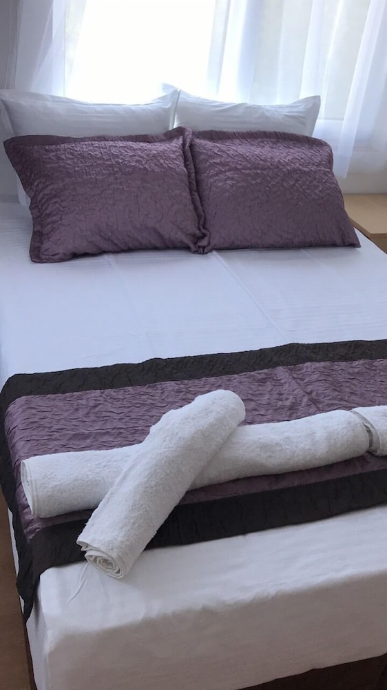 Aurora Guest House
