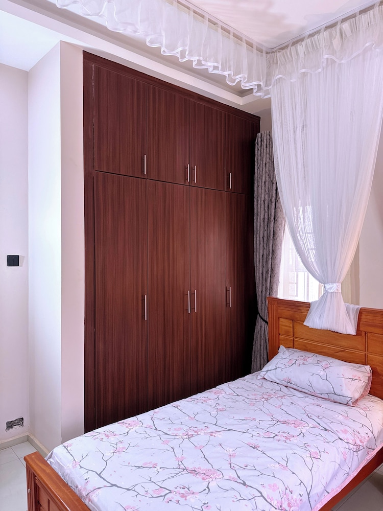 Jay Jay Homes