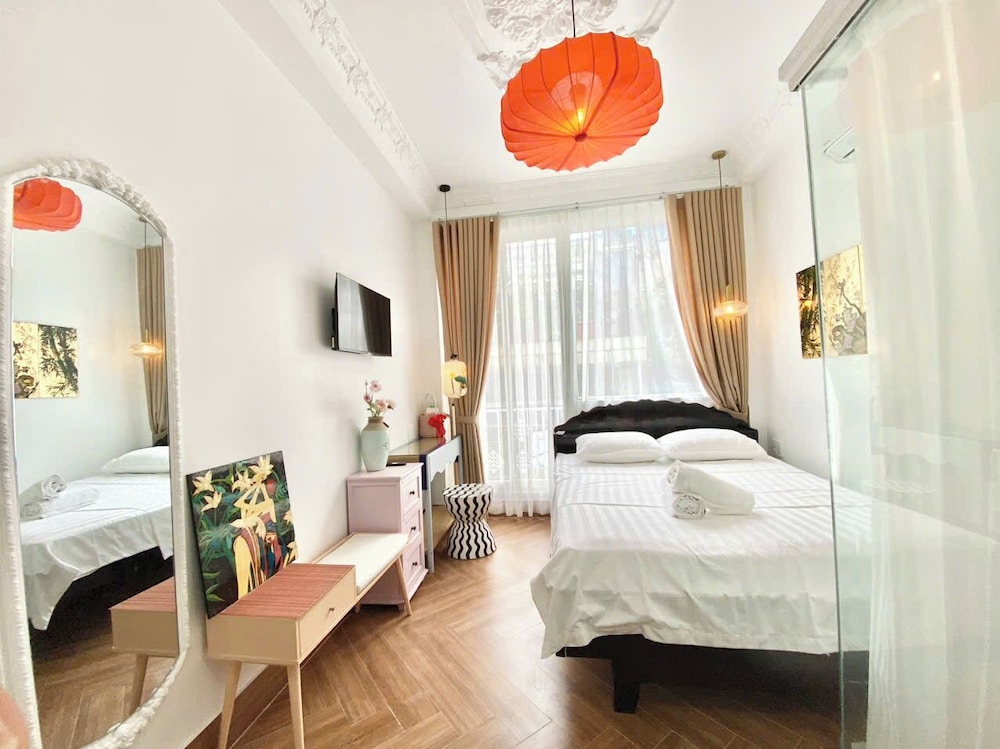 Cherry Blossom Boutique Hotel