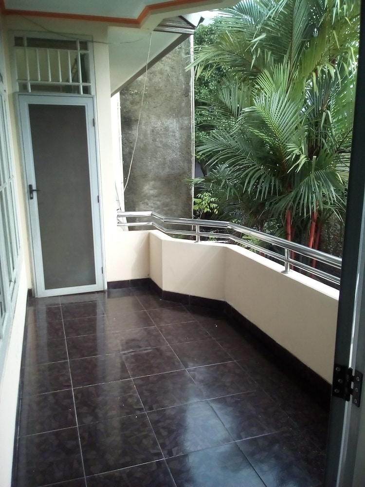 Simply Homy Tubagus Dago