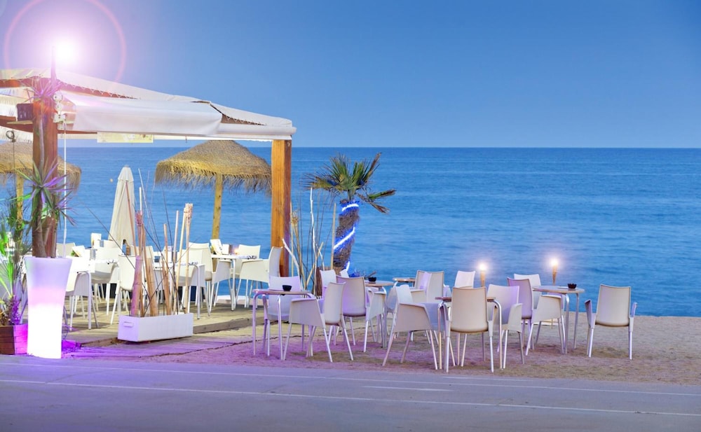 Pineda De Mar Vacations - Hotel Merce - Property Image 4