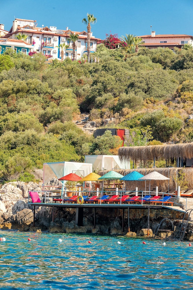 Amphora Otel - Image 36