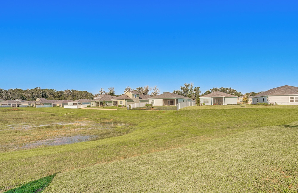 4 Mi to Dtwn: Pet-friendly Home in Ocala!