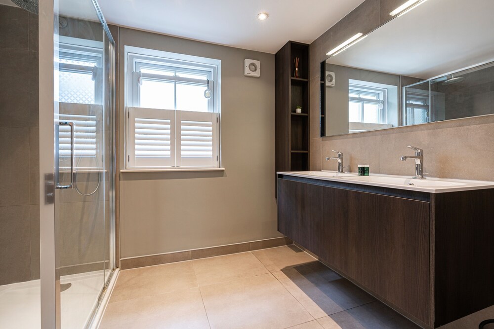 Lovely Battersea Home by Underthedoormat