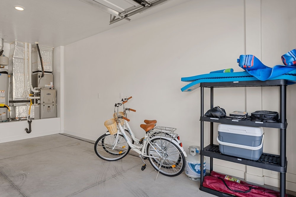 Adventure Basecamp 4 Bedroom Townhouse