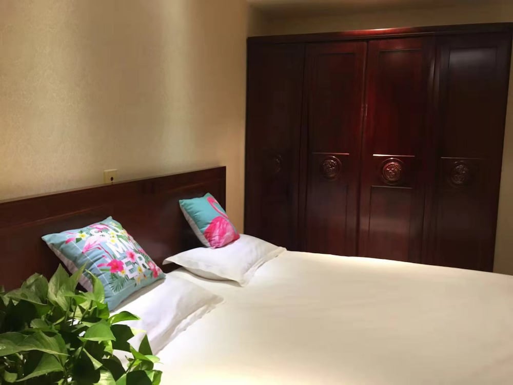 Tiandi Huadian Apartment Qilinshe view 5